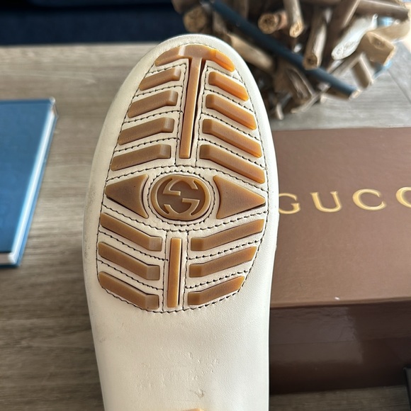 💯 Authentic Gucci Loafers - Picture 5 of 13